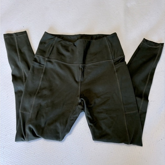 Exercise leggings - Picture 1 of 3